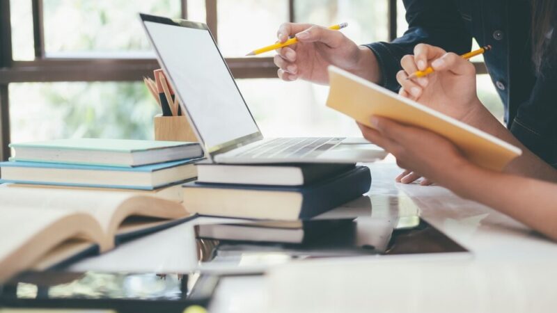 Służba w mundurze – Powiatowy Dzień Kadeta w Trzebini